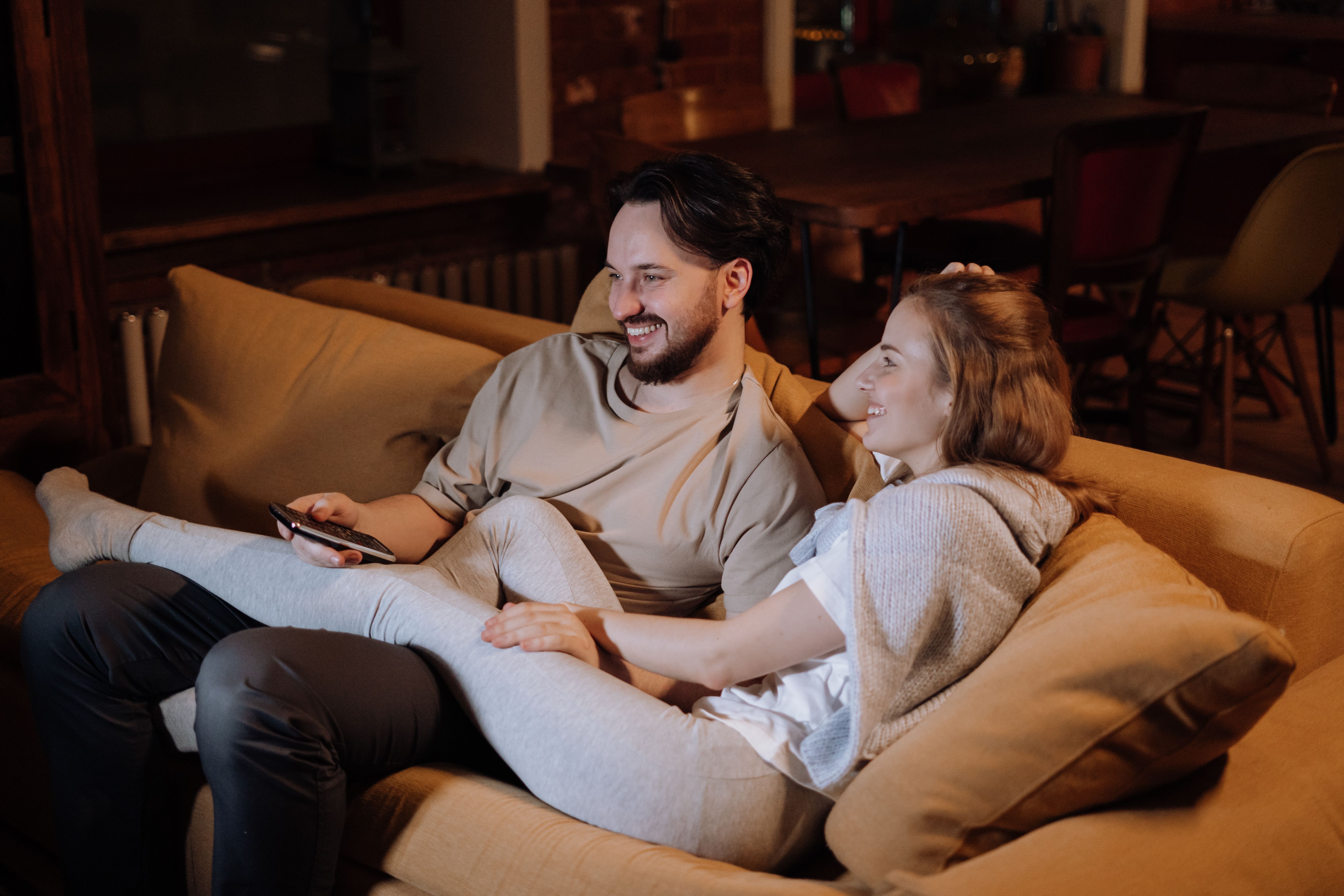 7 Signs Your Relationship Is Drifting Apart and How to Reconnect